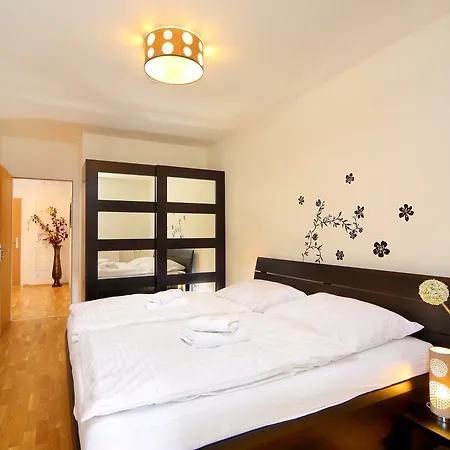 Apartment Medvedin 331/110